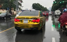 BMW 7-Series biển "tứ quý" 6 di chuyển tại Hà Nội với ngoại thất "mạ vàng" gây chú ý