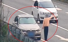 Cô gái dừng xe sang BMW trên cao tốc để "huy động vốn" khiến không ít người ngỡ ngàng