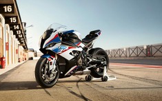 "Cá voi sát thủ" BMW S1000RR phiên bản mới chính thức được bán tại Thái Lan với mức giá gần 800 triệu đồng