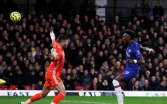 Hạ Watford, Chelsea trở lại mạch thắng