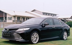 Thách thức Honda Accord 2020, Toyota Camry lập kỷ lục doanh số trong tháng 10