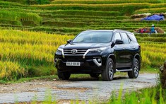 Lập kỷ lục doanh số trong tháng 10, Toyota Camry vẫn không đủ sức “vực dậy” Toyota Việt Nam