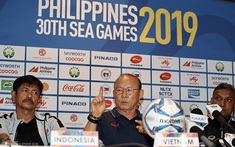 HLV Park nổi cáu khi họp báo trước SEA Games