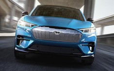Ford Mustang Mach-E - SUV điện đầu tiên mang tên dòng xe cơ bắp Mỹ