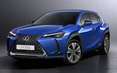 Lexus giới thiệu mẫu xe điện đầu tiên UX 300e với cự li di chuyển 400 km