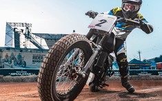 Flat Tracker Himalayan FT 411 đặc 2biệt được Royal Enfield ra mắt tại Rider Mania 2019