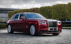 Rolls-Royce trình làng Phantom RED - chiếc xe siêu sang với sơn ngoại thất rắc bụi pha lê