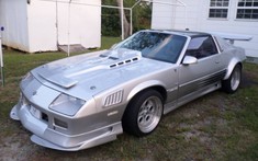 Chiếc Chevrolet Camaro 1991 "đội lốt" Lamborghini này chắc chắn không lừa nổi ai