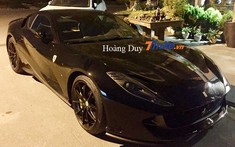 Ferrari 812 Superfast màu đen về định cư ở Hải Phòng, chung nhà cùng Lamborghini Urus