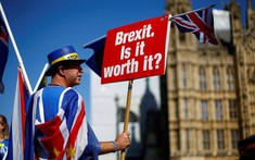 Sau khi thắng lớn, Thủ tướng Anh tăng tốc phê chuẩn Thỏa thuận Brexit