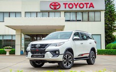 Doanh số Toyota Việt Nam giảm mạnh trong tháng 11: Người Việt bớt chuộng thương hiệu "thiện lành"?