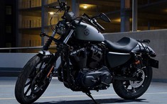 Harley-Davidson ra mắt Iron 883 2020 với bộ màu mới trẻ trung và "lạnh lùng" hơn