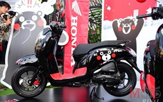Sau Honda Monkey Dragon Ball, Honda tiếp tục cho ra mắt Scoopy-i phiên bản Kumamon cực đáng yêu