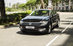 Volkswagen Passat nhận ưu đãi tới 140 triệu đồng trong tháng 12