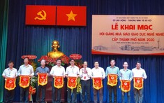 Giáo viên Trường Trung cấp Nguyễn Hữu Cảnh tham gia Hội giảng giáo dục nghề nghiệp cấp Thành phố năm 2020