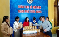 Thanhnienviet trao quà và thăm mô hình thanh niên phát triển kinh tế tiêu biểu của Thành đoàn Tuyên Quang