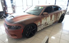 Kỳ lạ đại lý chào bán chiếc Dodge Charger 2019 trông như "moi ra từ bãi phế thải"