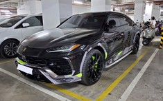 Giới mê xe Việt sửng sốt với một chiếc Lamborghini Urus màu bí ẩn đỗ tại hầm xe ở quận 7