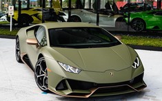 Lamborghini Huracan EVO sắp về Việt Nam có bộ áo xanh quân đội hầm hố ở Mỹ