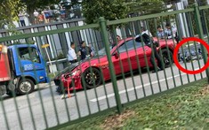 Lái xe Maserati say xỉn chạy ngược chiều tông chết người phụ nữ chạy xe đạp