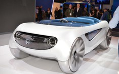 Honda Augmented Driving Concept - Chiếc xe bé nhỏ, kỳ quái như đến từ tương lai
