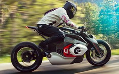BMW phát triển công nghệ sạc không dây dành cho xe máy điện cực kỳ hiện đại và tiện dụng