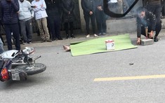 Video người đàn ông say rượu tự tông xe máy vào gốc cây và tử vong tại Hà Nam