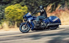 Cruiser hạng nặng Kawasaki Vulcan 1700 Vaquero có giá bán hơn 300 triệu tại Mỹ
