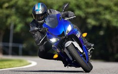 Yamaha R3 2020 bất ngờ tiết lộ giá bán tại Việt Nam "cực rẻ", tin được không?