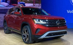 Volkswagen Atlas 2021 trình làng với thiết kế và trang bị nâng cấp, đe dọa Hyundai Santa Fe