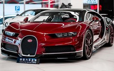 Siêu phẩm Bugatti Chiron đầu tiên đến Hồng Kồng, màu sơn là thứ "gây nghiện" với người xem