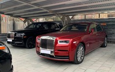 Choáng ngợp với hình ảnh Rolls-Royce Cullinan và Rolls-Royce Phantom VIII đỗ cạnh nhau trong bãi gửi xe