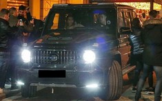 Bạn gái Cristiano Ronaldo cực chịu chi khi mua hẳn Mercedes-AMG G63 độ Brabus tặng cho bạn trai