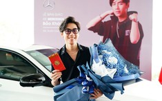 Giữa ồn ào với Jack, K-ICM đi nhận bàn giao xe sang Mercedes-Benz C300 AMG 2020 trị giá 1,9 tỷ đồng