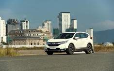 Tháng thấp điểm, đại lý "chơi lớn" ưu đãi hẳn 100 triệu đồng cho Honda CR-V