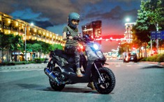 Cô nàng cá tính và Yamaha BW's độ lạ: Bộ đôi hoàn hảo
