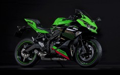 Xe mô tô Kawasaki ZX-25R có giá dự kiến khoảng 108 triệu đồng tại Indonesia