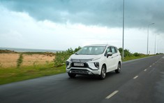 Tháng thấp điểm không chừa một ai, hàng “hot” như Mitsubishi Xpander cũng cần ưu đãi tại đại lý