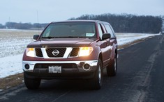 Chiếc xe bán tải Nissan "nồi đồng cối đá" này đã chạy hết 1,6 triệu km trong 13 năm