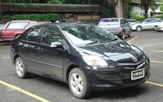Toyota Việt Nam tiếp tục triệu hồi Toyota Vios và Corolla Altis để thay thế túi khí