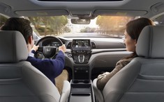 Chi tiết Honda Odyssey 2021, đối thủ của xe gia đình KIA Sedona