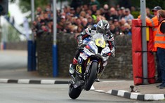 Thay đổi phút chót, "giải đua tử thần" Isle of Man TT 2020 bị hủy bỏ vì Covid-19