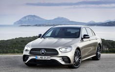Đánh giá nhanh Mercedes-Benz E-Class 2021: Đã sang càng thêm "xịn" với thiết kế, công nghệ và động cơ mới