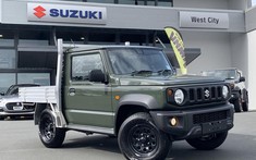 Với chi phí 160 triệu đồng, Suzuki Jimny có thể biến hóa thành "xe bán tải tí hon" như thế này