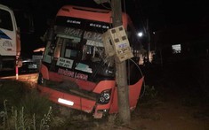 Đắk Mil: Xe giường nằm gặp nạn trong chuyến cuối trước khi nghỉ để chống dịch Covid-19