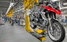 BMW Motorrad là thương hiệu mô tô tiếp theo phải đóng cửa nhà máy vì Covid-19