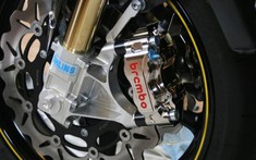 Hãng phanh Brembo ủng hộ 26 tỷ đồng cho việc nghiên cứu, ngăn chặn Covid-19