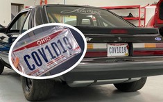 Chủ xe Ford Mustang quyết chí lấy biển số “COV1D19” đã được chiều theo đúng ý muốn