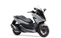 Xe ga cỡ lớn Honda Forza 300 2020 ra mắt với tính năng an toàn mới