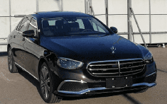 Diện kiến Mercedes-Benz E-Class 2021 phiên bản kéo dài với thiết kế nâng cấp